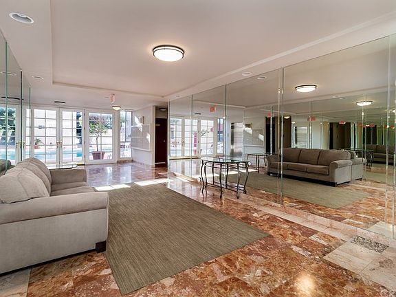 3rd image of 4487 Colbath Ave APT 302