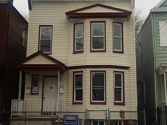 2nd image of 134 Wakeman Ave
