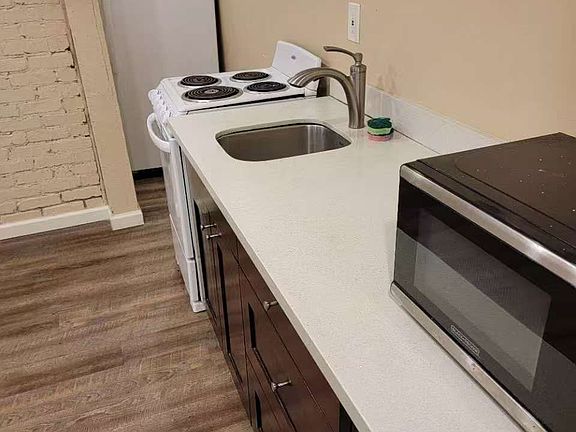 4th image of 6410 Brooklyn Ave NE APT C