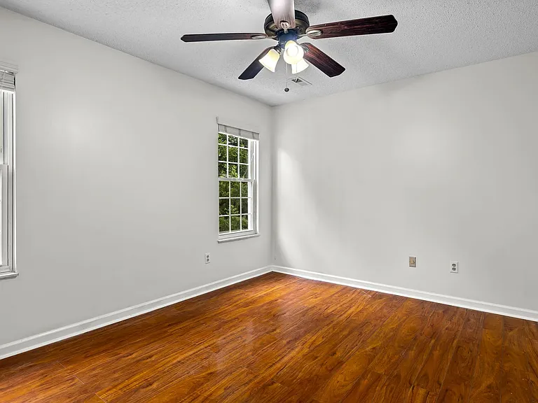 8807 Ryegate Dr — Photo 36