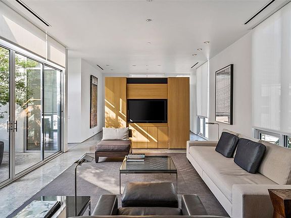 4th image of 3740 Holland Ave APT 3A