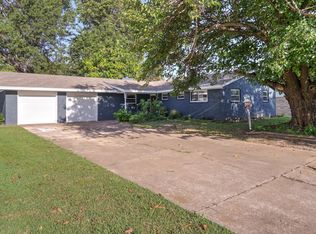 1818 S Elm Ave W, Broken Arrow, OK 74012