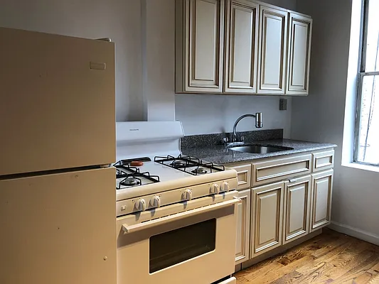 Rented by Yup Realty LLC | media 15