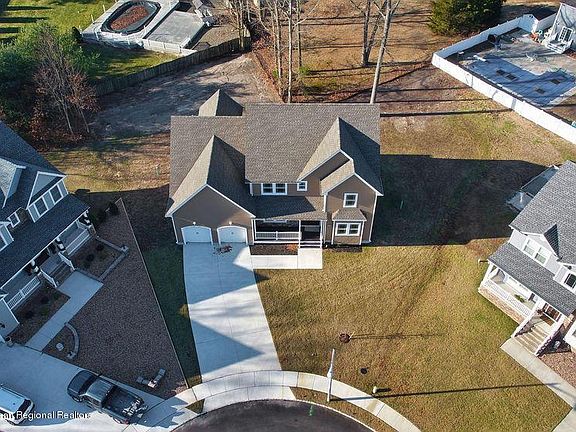 3rd image of 842 Ethan Ct