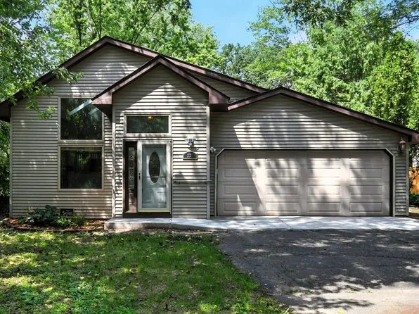 227 Glenmar Ave, Saint Paul, MN 55115