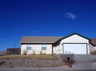 2901 Adrian Ave, Pueblo, CO 81008