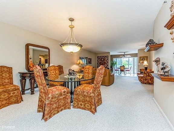 3rd image of 5778 Crystal Shores Dr APT 107
