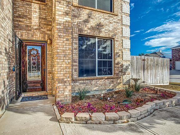 4th image of 10740 Emeraldpark Ln