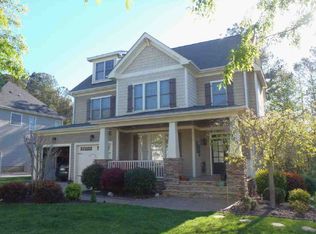 720 Streamwood Dr, Holly Springs, NC 27540