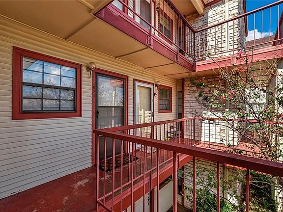 5th image of 1510 W North Loop Blvd APT 1024