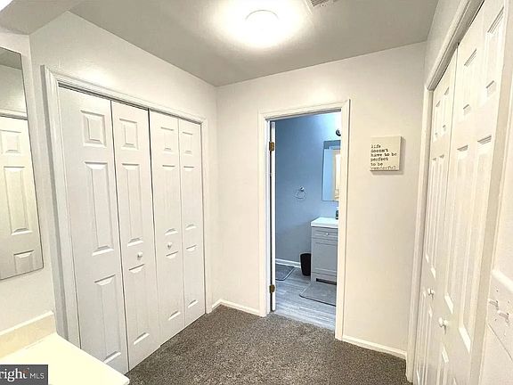 3rd image of 125 Upper Valley Ln