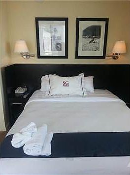 5th image of 6060 Indian Creek Dr #504
