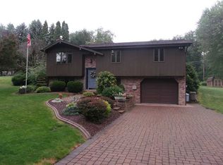 1375 4th St, Clairton, PA 15025