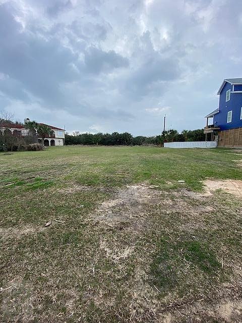 1st image of 3807 Pirates Beach Cir