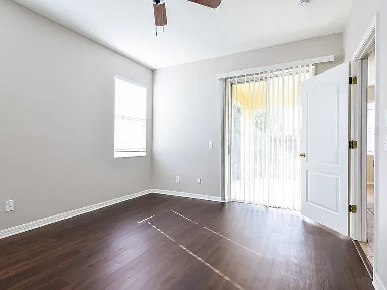 8574 Deer Chase Dr — Photo 10