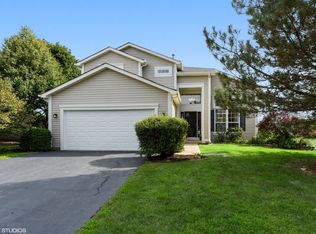 2017 Baldwin Way, Bolingbrook, IL 60490