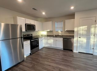 4154 Challenger Blvd, Chipley, FL 32428