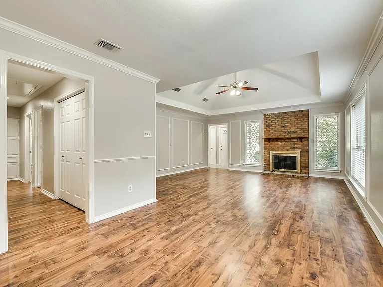 6108 Paradise Dr — Photo 7