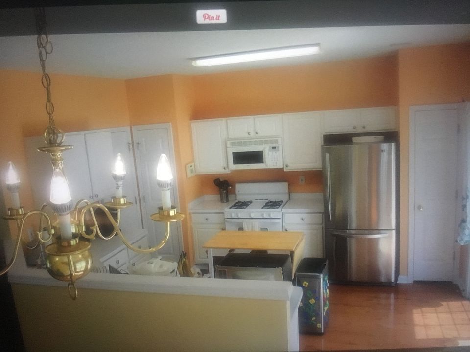 1st image of 2674 Regent Walk Dr