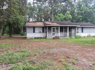 131 Smiley Ln, Riceboro, GA 31323