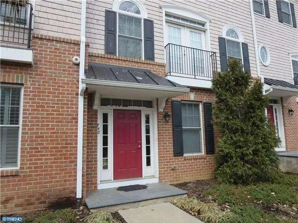 748 Moore Ave, Bryn Mawr, PA 19010