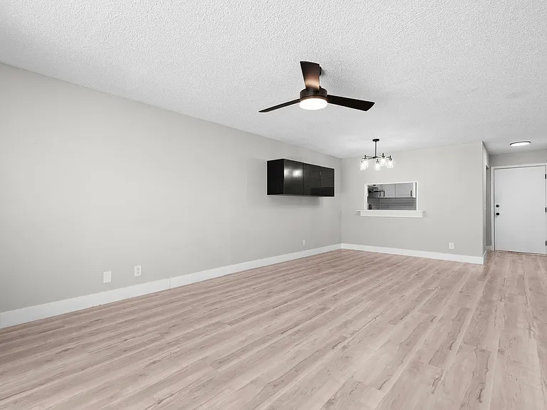 1783 Jupiter Ct #A — Photo 10