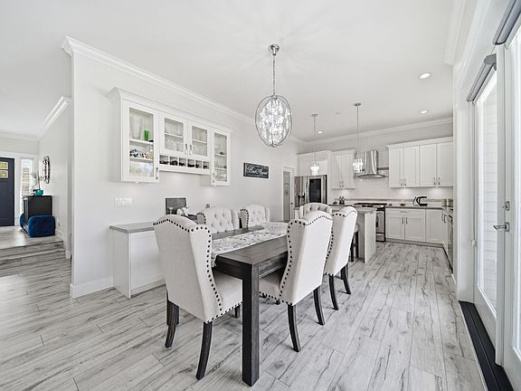 5th image of 24345 104th Ave