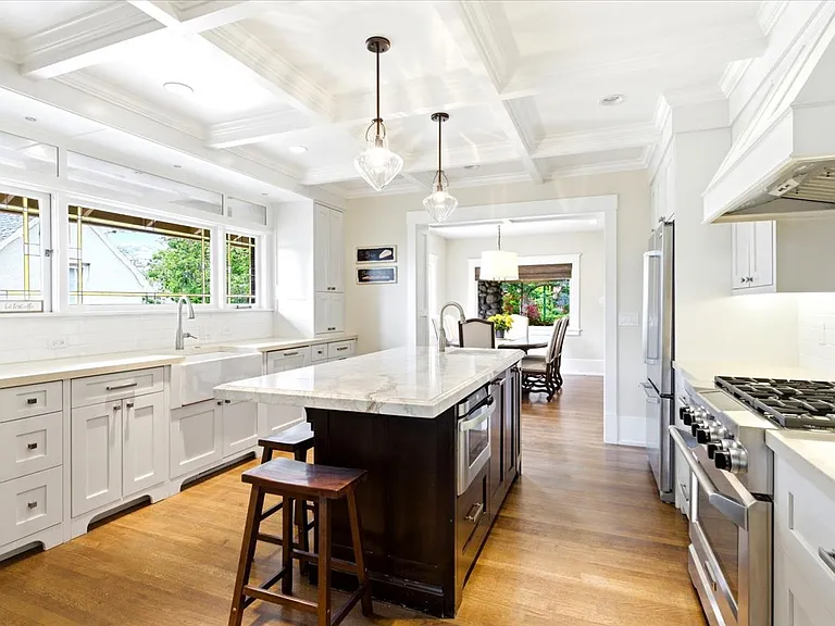 1418 E Federal Way — Photo 11