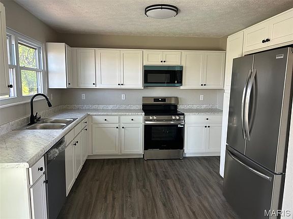 3rd image of 34241 Bluegill Dr
