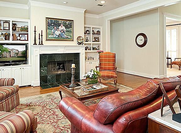 3rd image of 5845 Stone Meadow Dr