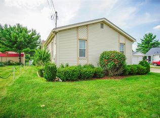 1457 S Maple Ave, Fairborn, OH 45324
