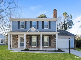 9018 Blue Willow Ln, Charlotte, NC 28227