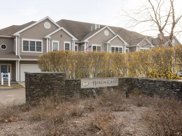 631 East St Unit K101, Mansfield, MA 02048