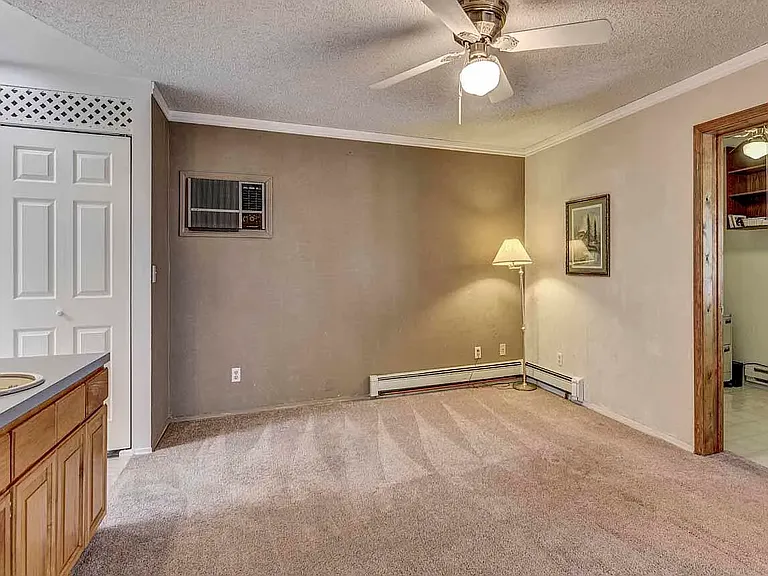 34 Cloverview Dr — Photo 15