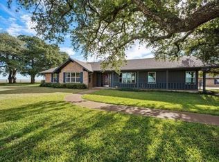 1804 Old Ranch Rd, China Spring, TX 76633