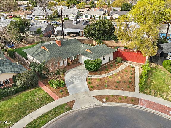 3rd image of 8143 Lasaine Ave