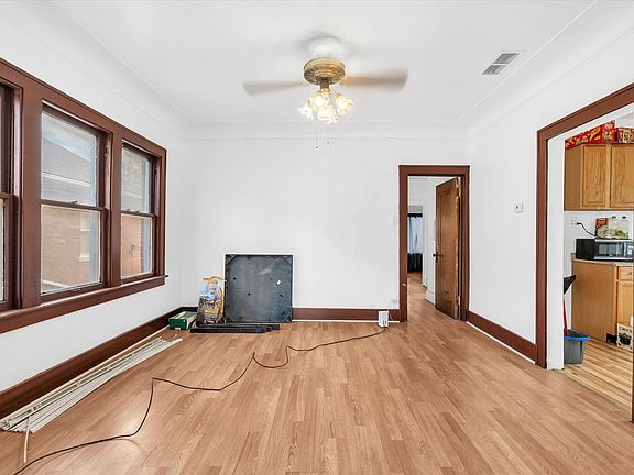 4th image of 14900 Petoskey Ave