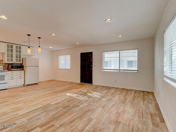 3rd image of 405 N Halifax Ave #2140