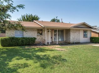 574 Northside Ave, Lewisville, TX 75057