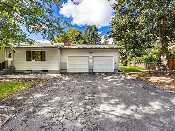 2nd image of 4619 Larch Ave