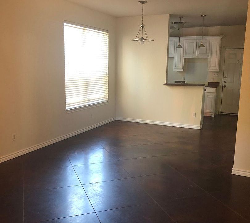 1st image of 2822 Livingston Ave #2820