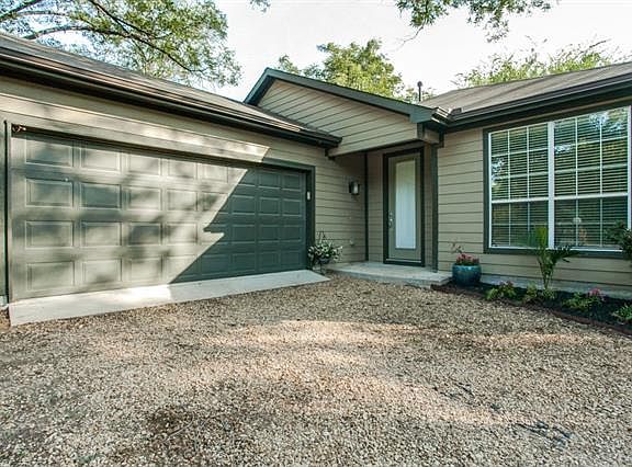 2nd image of 1922 Lakeland Dr