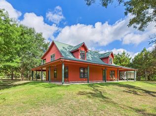 517 Countyline Rd, Kennard, TX 75847