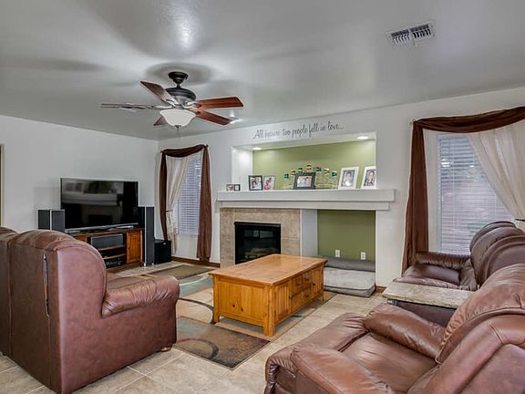 3rd image of 12702 W Sunnyside Cir