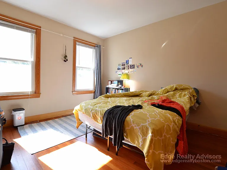 131 Nottinghill Rd #1 — Photo 8