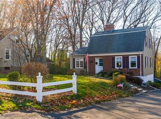 348 Summit St, Manchester, CT 06042