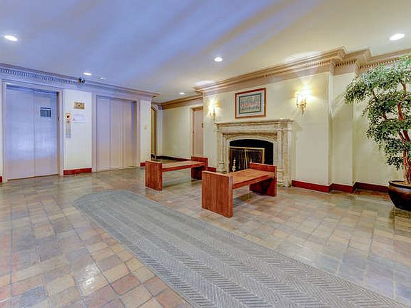 2nd image of 6 Burns St APT 27