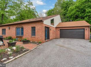 256 S Franklin St, Dallastown, PA 17313