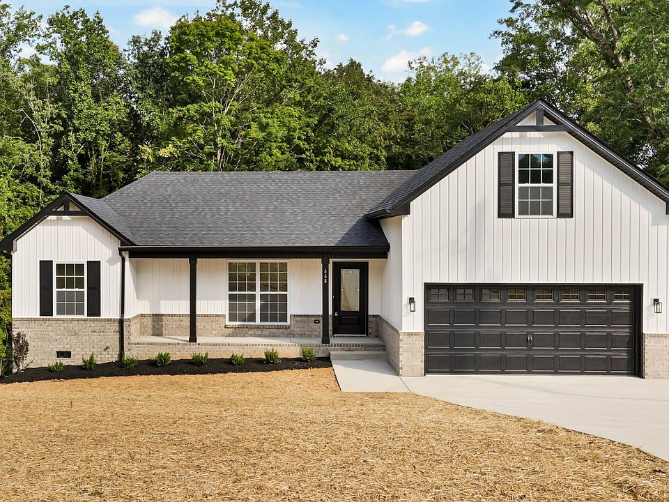 1st image of 668 Chesterfield Cir