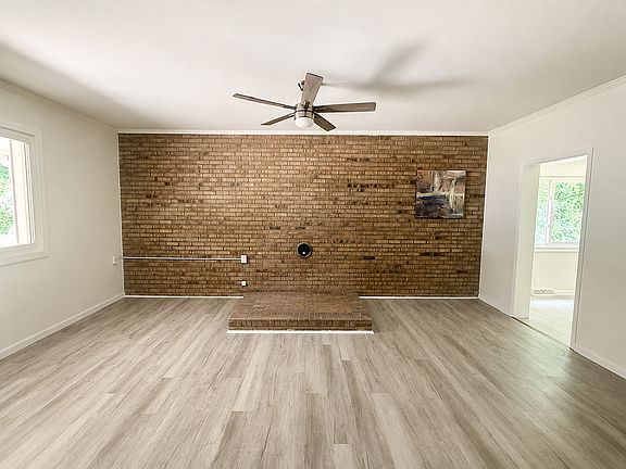 4th image of 100 Haynes Ave